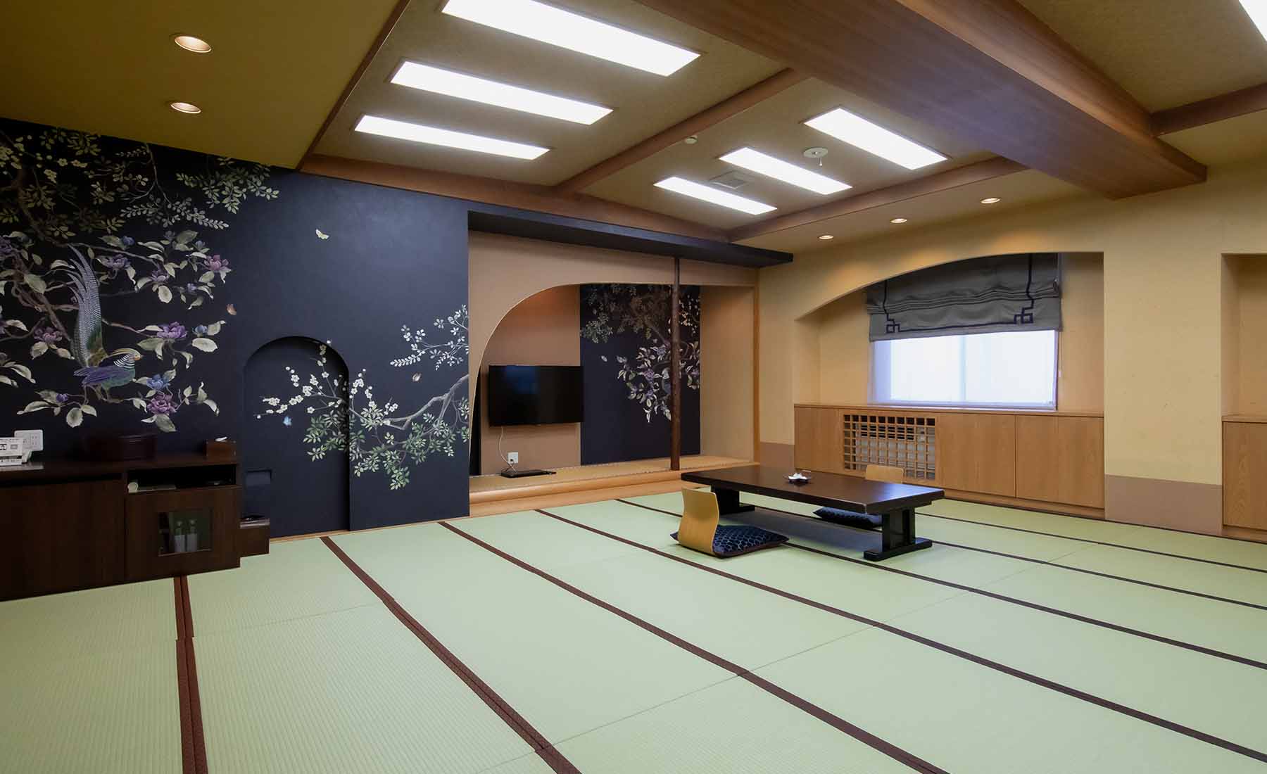 photo 集いの間 32畳 和室【眺望なし】